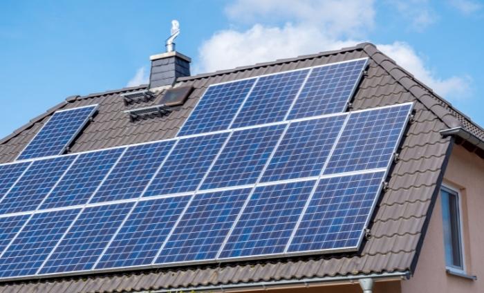 Home Solar Solutions - Universal Roofing Solutions